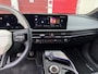Kia EV6 GT-Line 84 kWh panoramisch schuif-/kanteldak | Verwarmbare en geventileerde stoelen | V2L | Meridian Premium Sound System | 360 camera | Metallic lak | Fabrieksgarantie t/m 11-04-2033 + 3x 1 jaar* | NAP