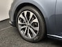 Renault Megane Estate 1.3 TCe 140 Techno | Climate control | Camera | Trekhaak | AppleCarplay AndroidAuto | 1700 Kg Trekken | All season banden | Navigatie |