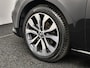 Renault Megane Estate 1.3 TCe 140 Techno | Climate control | Camera | Trekhaak | AppleCarplay AndroidAuto | 1700 Kg Trekken | All season banden | Navigatie |