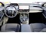 Toyota C-HR / C-HR+ First Edition 77 kWh 20 Inch Lm velgen € 4.000 Voordeel!
