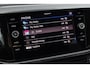 Volkswagen T-Cross 1.0 TSI Style Door ons geleverd en onderhouden, achteruitrijcamera (Rear View), parkeersensoren voor en achter (PDC), navigatie, 2-zone climatronic, adaptieve cruise control (ACC), privacy glas, digital cockpit pro, elektrisch verstel-, verwarm- en inklapbare buitenspiegels, multifunctioneel lederen stuurwiel, grootlichtassistent (Light Assist), dodehoekdetectie (Side Assist), draadloze telefoonlader, keyless go & entry etc.