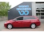 Toyota Auris Touring Sports 1.8 Hybrid Black Ed. Trekhaak/Camera/Cruise/DAB