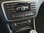 Mercedes-Benz GLA 200 AMG line | Navigatie | 19 inch AMG velgen | Bi-Xenon | Camera | PDC voor+achter | Half lederen sportstoelen met stoelverwarming | Bluetooth | Airconditioning | Volledige onderhoudshistorie aanwezig!