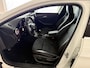 Mercedes-Benz GLA 200 AMG line | Navigatie | 19 inch AMG velgen | Bi-Xenon | Camera | PDC voor+achter | Half lederen sportstoelen met stoelverwarming | Bluetooth | Airconditioning | Volledige onderhoudshistorie aanwezig!