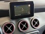 Mercedes-Benz GLA 200 AMG line | Navigatie | 19 inch AMG velgen | Bi-Xenon | Camera | PDC voor+achter | Half lederen sportstoelen met stoelverwarming | Bluetooth | Airconditioning | Volledige onderhoudshistorie aanwezig!