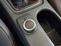 Mercedes-Benz GLA 200 AMG line | Navigatie | 19 inch AMG velgen | Bi-Xenon | Camera | PDC voor+achter | Half lederen sportstoelen met stoelverwarming | Bluetooth | Airconditioning | Volledige onderhoudshistorie aanwezig!