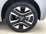 Peugeot 208 1.2 Hybrid 110pk Allure Automaat | Navigatie | 360 Camera | Cruise Control | 16"LMV | Dodehoekdetectie | Draadloze telefoonlader | Apple Carplay/Android Auto |