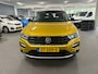 Volkswagen T-Roc 1.0 TSI Style/ NL auto/ Parkeersensoren/ Navi/ LMV