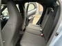 Toyota Aygo X HYBRID 115 PLAY NIEUW & DIRECT LEVERBAAR!!! APPLE/ANDROID CLIMA AD-CRUISE CAMERA 17" LM-VELGEN