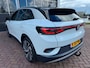 Volkswagen ID.4 First Max 77 kWh ** PANO + MASSAGE + THAAK + 360 CAMERA + FULL OPTION**