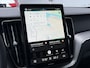 Volvo XC60 T6 Plug-in hybrid AWD Plus Black Edition | Luchtvering | Head-Up Display | 360º Camera | Schuif/Kantel-Panoramadak | Google Infotainment | 21 inch Lichtmetalen velgen|