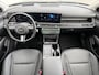 Hyundai Tucson 1.6 T-GDI PHEV Premium Sky 4WD / Accu SoH 100 % / Fabrieksgarantie tot 10-2029 / Panorama schuifdak / Dealer Onderhouden / HUD / Apple Carplay Android Auto / Camera / Elektr. stoelen & klep / Stoelventilatie / Stuur-, stoel- en achterbankverwarming / Stoelverkoeling / 19" LM wielen & All Season banden /