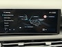 Hyundai Tucson 1.6 T-GDI PHEV Premium Sky 4WD / Accu SoH 100 % / Fabrieksgarantie tot 10-2029 / Panorama schuifdak / Dealer Onderhouden / HUD / Apple Carplay Android Auto / Camera / Elektr. stoelen & klep / Stoelventilatie / Stuur-, stoel- en achterbankverwarming / Stoelverkoeling / 19" LM wielen & All Season banden /