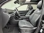 Hyundai Tucson 1.6 T-GDI PHEV Premium Sky 4WD / Accu SoH 100 % / Fabrieksgarantie tot 10-2029 / Panorama schuifdak / Dealer Onderhouden / HUD / Apple Carplay Android Auto / Camera / Elektr. stoelen & klep / Stoelventilatie / Stuur-, stoel- en achterbankverwarming / Stoelverkoeling / 19" LM wielen & All Season banden /