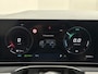 Hyundai Tucson 1.6 T-GDI PHEV Premium Sky 4WD / Accu SoH 100 % / Fabrieksgarantie tot 10-2029 / Panorama schuifdak / Dealer Onderhouden / HUD / Apple Carplay Android Auto / Camera / Elektr. stoelen & klep / Stoelventilatie / Stuur-, stoel- en achterbankverwarming / Stoelverkoeling / 19" LM wielen & All Season banden /