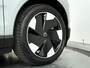 Volvo EX30 Single Motor Extended Range Plus 69 kWh | Parkeercamera | Harman Kardon | Stoel- en stuurverwarming | Elektrische stoelen | Trekhaak