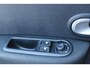 Renault Clio 1.5 dCi Authentique 5 Drs met navigatie en Airco