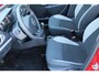Renault Clio 1.5 dCi Authentique 5 Drs met navigatie en Airco