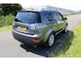 Mitsubishi Outlander 2.2 DI-D Business Edition 7 Persoons 4 x4 met Navigatie