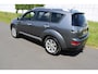 Mitsubishi Outlander 2.2 DI-D Business Edition 7 Persoons 4 x4 met Navigatie