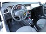 Citroën C3 1.2 PureTech Selection 5 Drs met Navigatie en Climate control