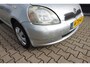 Toyota Yaris 1.0-16V VVT-i Luna