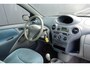 Toyota Yaris 1.0-16V VVT-i Luna