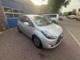 Hyundai ix20 1.6i Go! Stuur- en stoelverwarming , PDC Achter, Cruise, Airco enz.