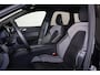 Volvo XC60 T8 Recharge AWD Ultra Black Edition - Panorama/schuifdak - IntelliSafe Assist & Surround - Harman/Kardon audio - Parkeercamera achter - Verwarmde voorstoelen, stuur & achterbank - Parkeersensoren voor & achter - Elektr. bedienb. voorstoelen met geheugen - Head up display - Draadloze tel. lader - Extra getint glas - Inklapbare trekhaak - 21' LMV