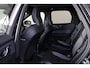 Volvo XC60 T8 Recharge AWD Ultra Black Edition - Panorama/schuifdak - IntelliSafe Assist & Surround - Harman/Kardon audio - Parkeercamera achter - Verwarmde voorstoelen, stuur & achterbank - Parkeersensoren voor & achter - Elektr. bedienb. voorstoelen met geheugen - Head up display - Draadloze tel. lader - Extra getint glas - Inklapbare trekhaak - 21' LMV