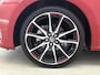Toyota Yaris 1.5 Hybrid GR Sport | Head-Up Display | Stoel+Stuurverwarming | Dodehoek detectie | Parkeersensoren voor+achter | Navigatie | Apple CarPlay/Android Auto | Cruise Control Adaptive |