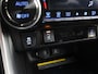 Toyota RAV4 2.5 Hybrid AWD Bi-Tone Innovation Pack I Panoramisch schuif-kanteldak I 360 graden camera I Digitale binnenspiegel I Trekhaak - 1650 KG trekgewicht | JBL | Dodehoek detectie | Navigatie | Apple CarPlay/Android Auto |