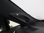 Toyota RAV4 2.5 Hybrid AWD Bi-Tone Innovation Pack I Panoramisch schuif-kanteldak I 360 graden camera I Digitale binnenspiegel I Trekhaak - 1650 KG trekgewicht | JBL | Dodehoek detectie | Navigatie | Apple CarPlay/Android Auto |
