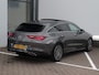 Mercedes-Benz CLA Shooting Brake 180 Luxury Line | Trekhaak | Panoramadak | Sfeerverlichting | Keyless | Elektrische klep | Camera | LMV