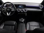 Mercedes-Benz CLA Shooting Brake 180 Luxury Line | Trekhaak | Panoramadak | Sfeerverlichting | Keyless | Elektrische klep | Camera | LMV