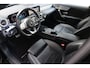 Mercedes-Benz A-klasse 250 e AMG Line | Night | Leer | 360 Camera | Sfeer | Distronic | BLIS | CarPlay