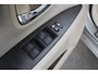 Toyota Avensis Wagon 2.0 VVTi Executive Business Navigatie, leer, climate,