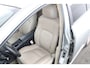 Toyota Avensis Wagon 2.0 VVTi Executive Business Navigatie, leer, climate,