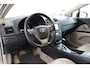 Toyota Avensis Wagon 2.0 VVTi Executive Business Navigatie, leer, climate,
