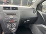 Daihatsu Cuore 1.0 Premium 5Drs Airco Zwart Zuinige Auto