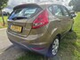 Ford Fiesta 1.25 Champion perfect onderhouden! Zeer nette wagen en pas 67.381km gereden!