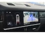 Porsche Cayenne S 2.9 S 441pk Panoramadak Trekhaak elektrisch Comfortstoelen Black edition Luchtvering DAB Sfeerverlichting
