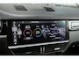 Porsche Cayenne S 2.9 S 441pk Panoramadak Trekhaak elektrisch Comfortstoelen Black edition Luchtvering DAB Sfeerverlichting