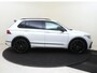 Volkswagen Tiguan 1.4 TSI eHybrid R-Line Business | SoH 89% | Black style | Achteruitrijcamera | Adaptieve demping | Matrix LED verlichting | Adaptieve cruise control | Dodehoekdetectie | Stoel- en stuurwielverwarming |