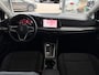 Volkswagen Golf 1.0 eTSI Life | Automaat | Adaptive Cruise | Navi | LMV | PDC | LED | Climate | Dealer Onderhouden |
