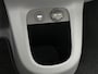 Hyundai Ioniq 5 Connect+ 77.4 kWh / Dealer onderhouden / Fabrieksgarantie tot 01-2029 / CCS snelladen / All season banden / Elektrische achterklep / Rondomzicht camera / Warmtepomp / Climate control / Stuur- Stoel & Achterbank verwarming / Adaptief cruise control /