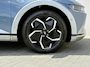 Hyundai Ioniq 5 Connect+ 77.4 kWh / SOH 96,9% / Dealer onderhouden / Fabrieksgarantie tot 01-2029 / CCS snelladen / All season banden / Elektrische achterklep / Rondomzicht camera / Warmtepomp / Climate control / Stuur- Stoel & Achterbank verwarming / Adaptief cruise control /