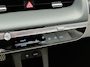 Hyundai Ioniq 5 Connect+ 77.4 kWh / SOH 96,9% / Dealer onderhouden / Fabrieksgarantie tot 01-2029 / CCS snelladen / All season banden / Elektrische achterklep / Rondomzicht camera / Warmtepomp / Climate control / Stuur- Stoel & Achterbank verwarming / Adaptief cruise control /