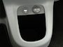 Hyundai Ioniq 5 Connect+ 77.4 kWh / SOH 96,9% / Dealer onderhouden / Fabrieksgarantie tot 01-2029 / CCS snelladen / All season banden / Elektrische achterklep / Rondomzicht camera / Warmtepomp / Climate control / Stuur- Stoel & Achterbank verwarming / Adaptief cruise control /