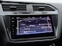 Volkswagen Tiguan 2.0 TSI R 320 PK 4Motion | Pano dak | Trekhaak | 360 Camera | Harman/Kardon | Akrapovic | ACC | 21'' | Elek Achterklep |